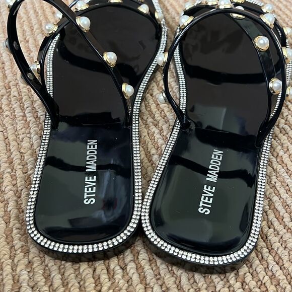 NWT Steve Madden Women's Studded Pearl Embellished Slide-On Flat Sandals 9 - Picture 4 of 8